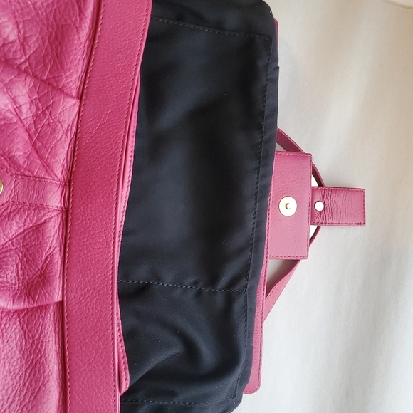 BVLGARI Chandler shoulder bag. Purple. Snap closure. Leather. Italy. - Picture 13 of 14